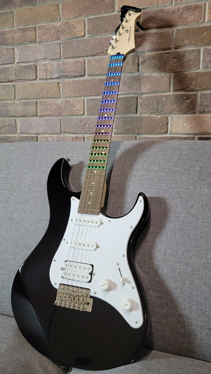 Yamaha PAC012 Pacifica | Black