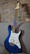 Fret Zealot + Yamaha PAC112V Pacifica | United Blue